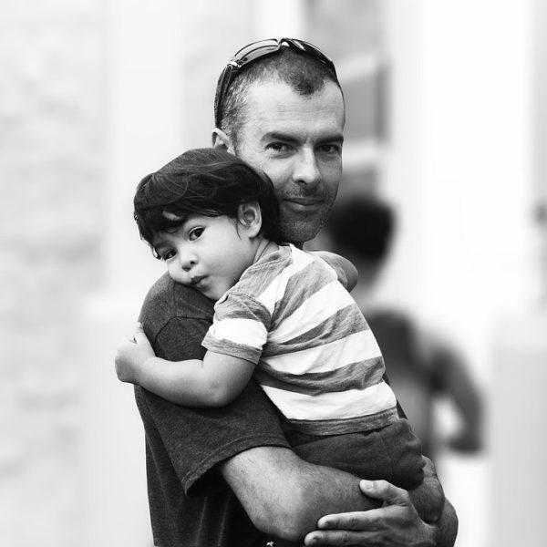 Percentual de famílias com dívidas cresce, mas inadimplência cai