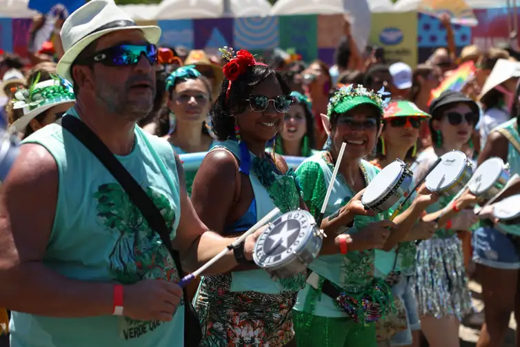Rio de Janeiro (RJ), 17/02/2026 – Bloco Quizomba desfila no Aterro do Flamengo, na Glória, região central do Rio de Janeiro. Foto: Tomaz Silva/Agência Brasil