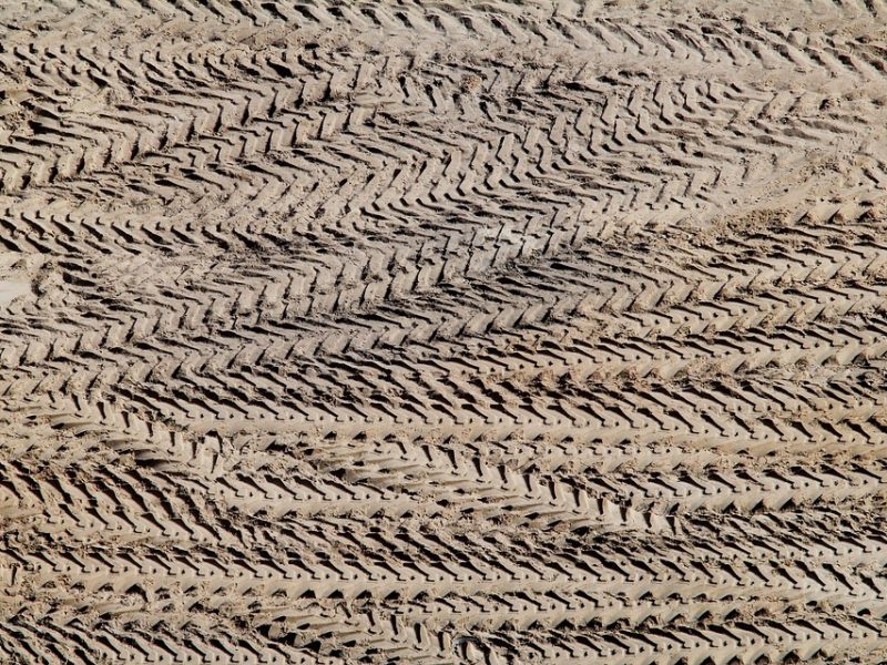 CNI: faturamento da indústria fica estagnado em 2025