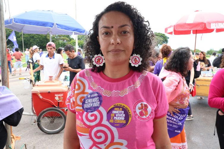 Brasília-DF- 08/03/2026 - Ato 08M em Brasília.  Raquel Braga Rodriguez, coordenadora do grupo Baque Mulher Brasília. Foto: Valter Campanato/ Agência Brasil.
