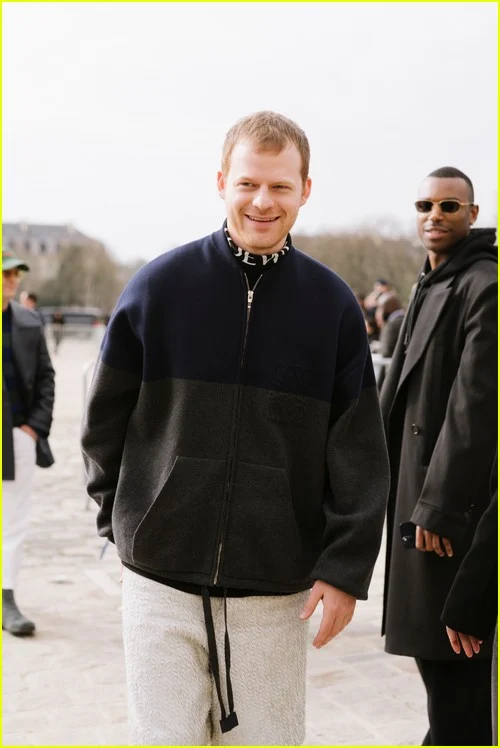 Loewe Moda Feminina Outono/Inverno 2026-2027 mostra fotos