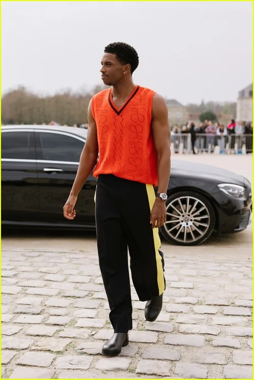 Loewe Moda Feminina Outono/Inverno 2026-2027 mostra fotos