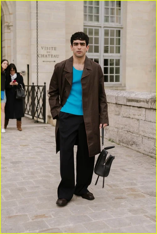 Loewe Moda Feminina Outono/Inverno 2026-2027 mostra fotos