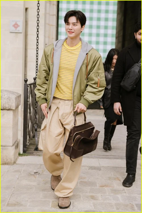 Loewe Moda Feminina Outono/Inverno 2026-2027 mostra fotos