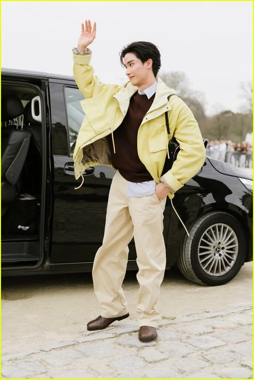 Loewe Moda Feminina Outono/Inverno 2026-2027 mostra fotos