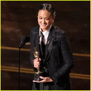 A diretora de fotografia de 'Sinners' Autumn Durald Arkapaw faz história como a primeira mulher a ganhar o Oscar de melhor fotografia