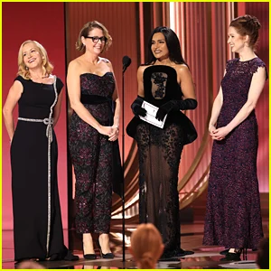 Angela Kinsey, Jenna Fischer, Mindy Kaling e Ellie Kemper têm reunião de 'The Office' para apresentar no Actor Awards 2026