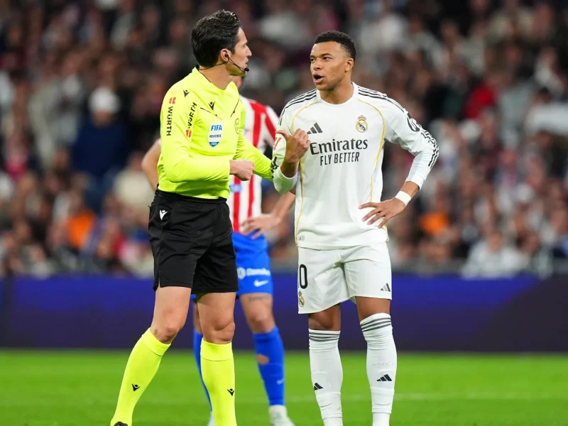 Arbeloa admite que Kylian Mbappe ‘não está 100%’ após o derby Real Madrid-Atlético de Madrid enquanto os amistosos da França se aproximam