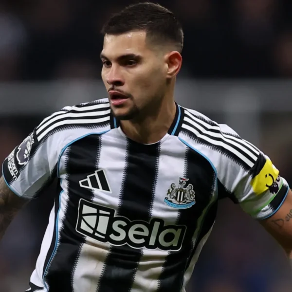 Casemiro teria escolhido uma estrela da Premier League como seu substituto no Manchester United