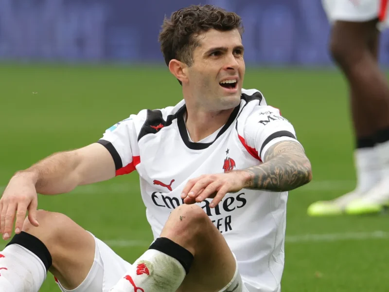 A nova atualização de renovação do contrato de Christian Pulisic com o Milan surge após a viagem dupla do agente à Itália, mas há uma reviravolta