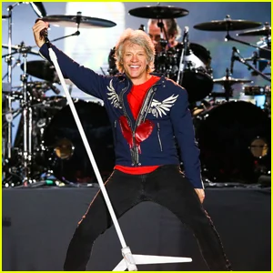 Filme biográfico de Bon Jovi em desenvolvimento na Universal