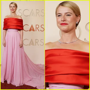 Jessie Buckley, favorita ao prêmio de melhor atriz, chega ao Oscar 2026!