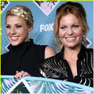 Jodie Sweetin admite que ela e Candace Cameron Bure 'sentem-se em lados opostos das coisas'