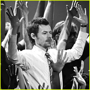 Letra de 'Dance No More': Harry Styles explica o significado por trás de uma certa linha - ouça agora!