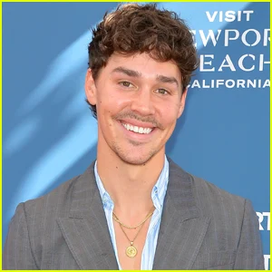 Noah Beck se junta ao elenco de reinicialização de 'Baywatch', detalhes do personagem revelados!