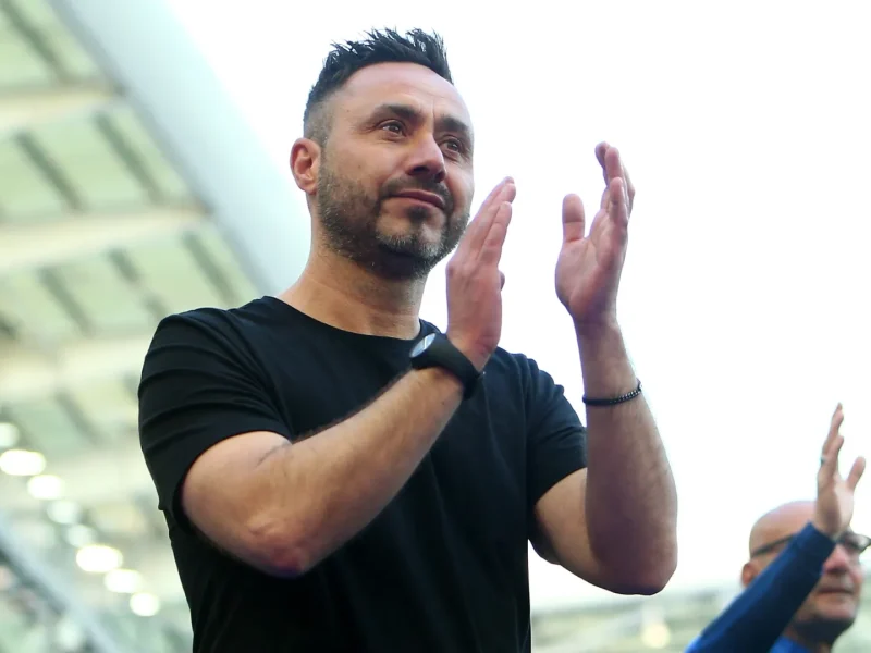 O Manchester United pode enfrentar um revés com Roberto De Zerbi supostamente se aproximando do Tottenham Hotspur