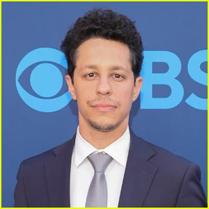 O ator de ‘Matlock’ David Del Rio inicia arbitragem contra a CBS após demissão por alegação de agressão sexual