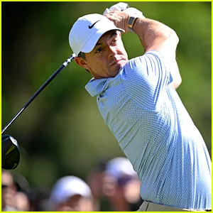 O jogador de golfe profissional Rory McIlroy desiste do Arnold Palmer Invitational por causa de espasmos musculares