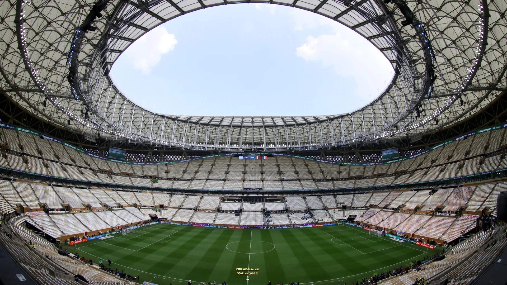 Relatório: FIFA deve esperar antes de decidir sobre o adiamento da Finalíssima Argentina de Messi x Espanha de Yamal em 2026