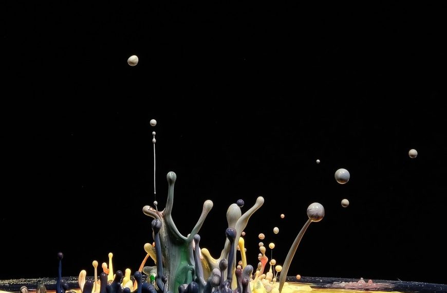 Movimento feminista protesta contra escala 6×1 e violência global