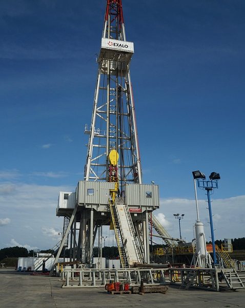 Plataforma do MEC facilita volta de jovens e adultos ao ensino público