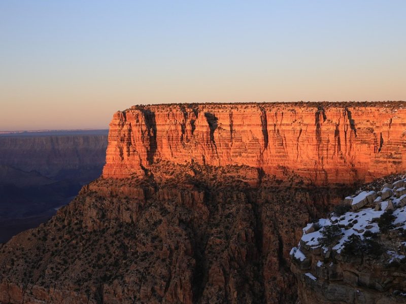 DF e 10 estados têm alerta laranja de chuva neste sábado