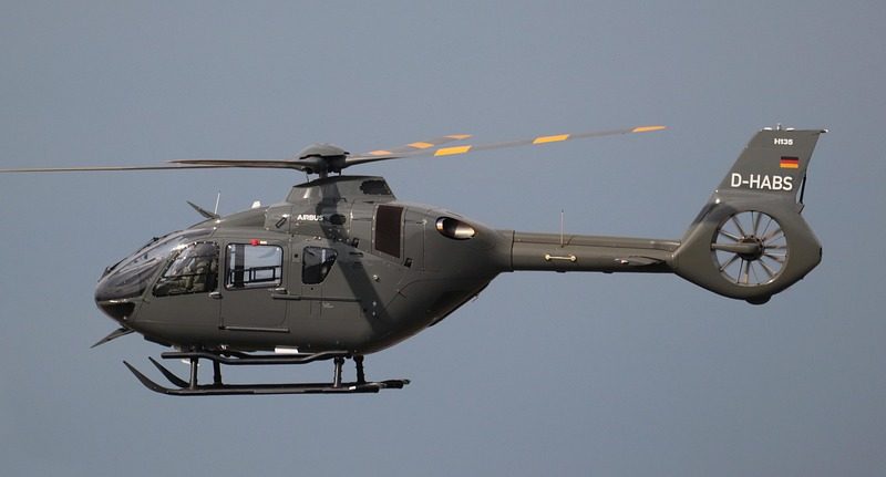 Defesa de Bolsonaro volta pedir prisão domiciliar por motivos de saúde