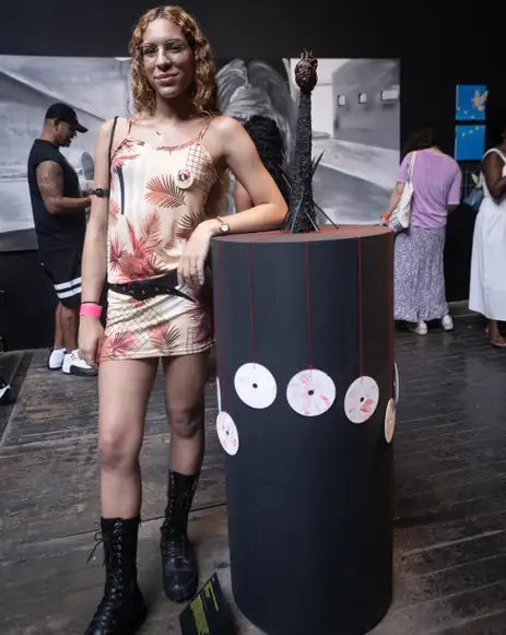 Foto: Thiego Mattos/Divulgação Rio de Janeiro (RJ), 02/03/2026 - FOTO DE ARQUIVO - Exposição no Rio de Janeiro debate encarceramento e justiça social. Obras de egressos e familiares refletem sobre saúde mental e ressocialização. Foto: Thiego Mattos/Divulgação