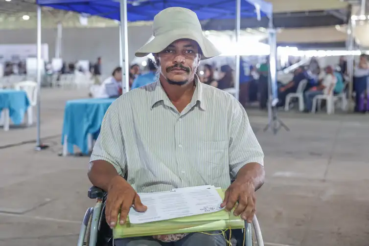 Brasília (DF), 27/04/2026 - Roberto Sena Trindade, no lançamento da ação Registre-se Pop Rua, mutirão do Conselho Nacional de Justiça (CNJ) de atendimento à população em situação de rua, promovido pela Justiça Federal do Distrito Federal.
Foto: Joédson Alves/Agência Brasil