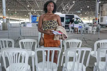Brasília (DF), 27/04/2026 - Vênus Gabielly Silva Oliveira, durante  ação do Conselho Nacional de Justiça (CNJ) lança a ação Registre-se Pop Rua, durante o mutirão de atendimento à população em situação de rua, promovido pela Justiça Federal do Distrito Federal.
Foto: Joédson Alves/Agência Brasil