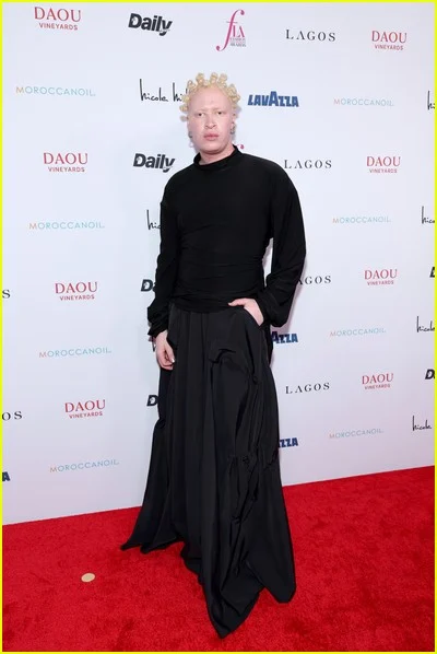 celebridades no Daily Front Row Fashion Awards