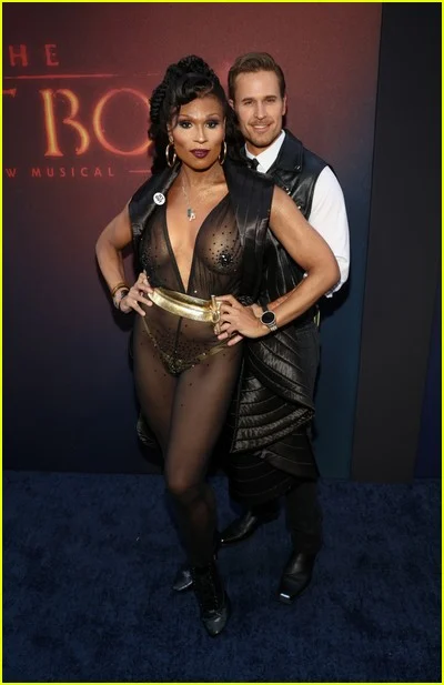 celebridades na noite de estreia de The Lost Boys