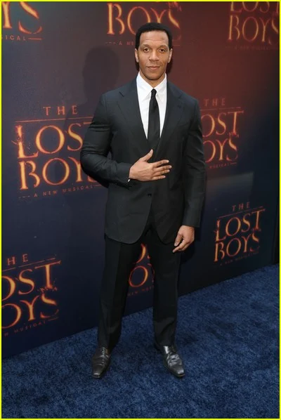 celebridades na noite de estreia de The Lost Boys