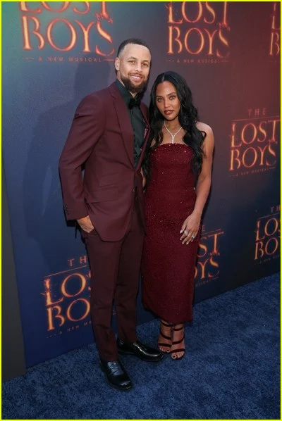 celebridades na noite de estreia de The Lost Boys