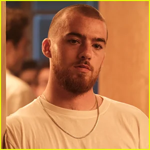 A estreia da terceira temporada de 'Euphoria' revela onde está o Fezco de Angus Cloud (spoilers)