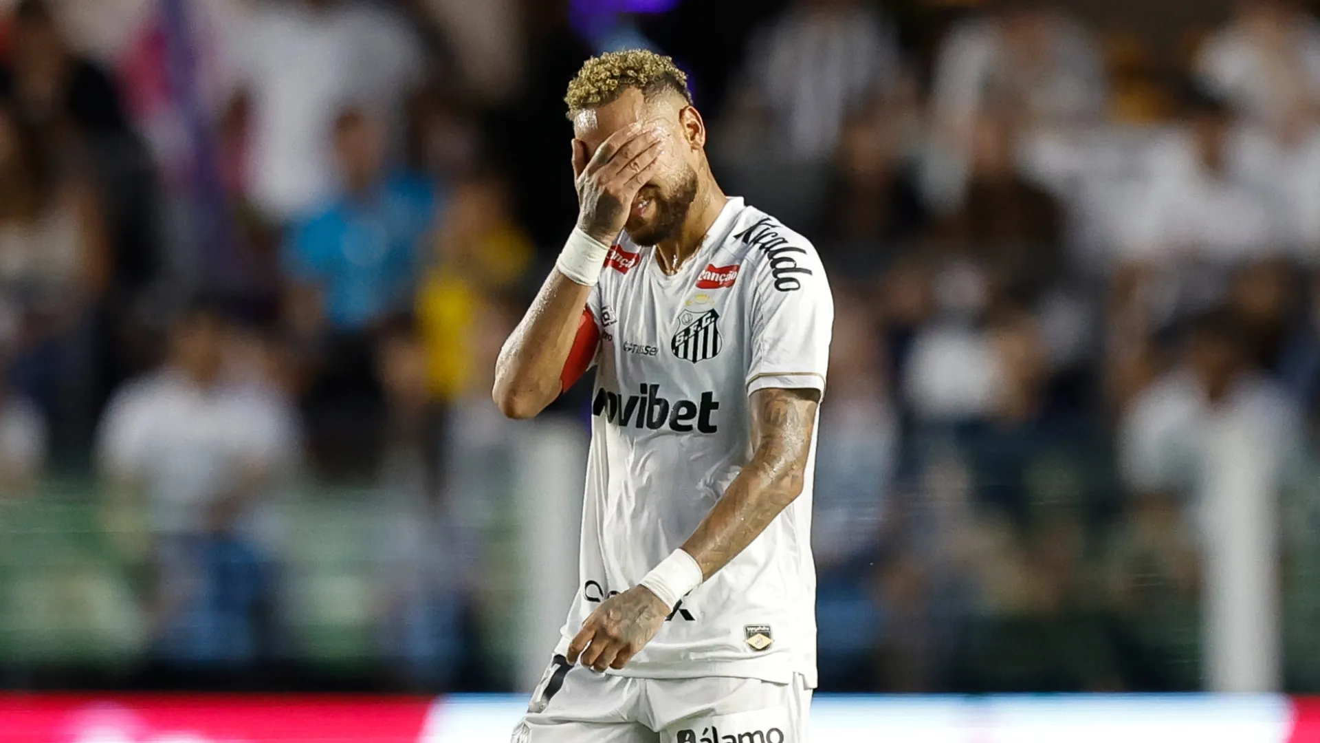 Neymar of Santos during the game against Fluminense.
