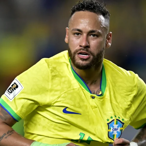 As esperanças de Neymar na Copa do Mundo no Brasil são reforçadas pelo filho de Ancelotti: ‘Ele tem uma chance’