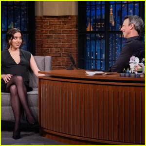 Aubrey Plaza pede a Seth Meyers para fazer o parto de seu bebê - assista agora!