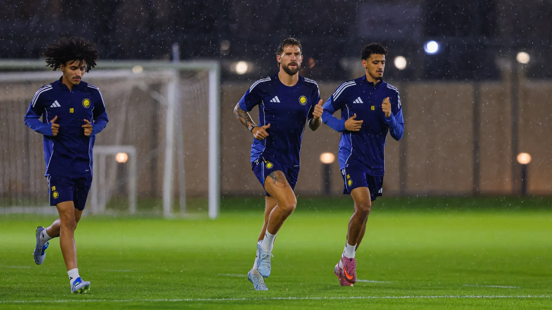 Inigo Martinez no treino do Al Nassr.