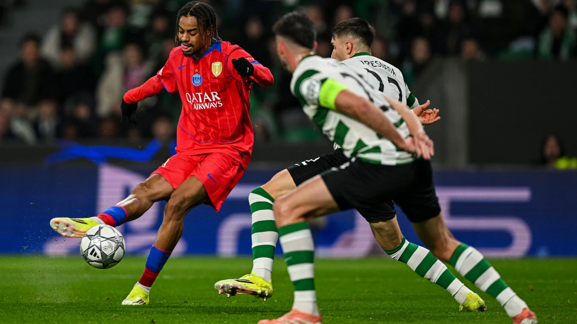 A estrela do PSG, Bradley Barcola
