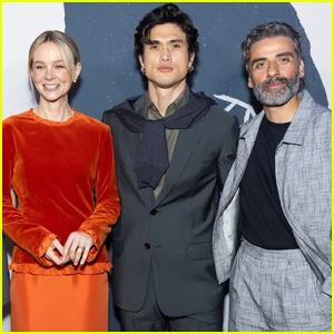 Carey Mulligan se junta a Charles Melton, Oscar Isaac e mais na exibição da segunda temporada de ‘BEEF’ em Nova York