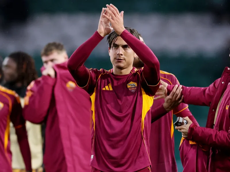 Christian Pulisic pode conseguir um novo companheiro de equipe, já que o vencedor da Copa do Mundo de 2022, Paulo Dybala, está aberto à transferência para o Milan, mas há um problema