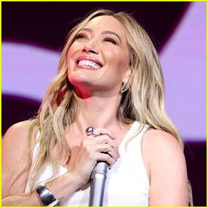 'Come Clean (Mine)': Hilary Duff lança versão regravada do próximo EP '(Mine)' do próximo Record Store Day - Ouça agora!