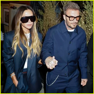 David e Victoria Beckham coordenam roupas para encontro noturno em Nova York