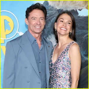 Hugh Jackman recebe apoio da namorada Sutton Foster na estreia de 'Sheep Detectives'