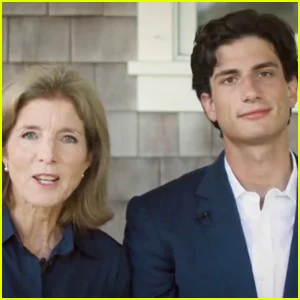 Jack Schlossberg revela a reação da mãe Caroline Kennedy à representação de sua 'história de amor'