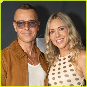 Joey Lawrence e sua esposa Samantha Cope dão as boas-vindas ao segundo filho juntos, seu quarto