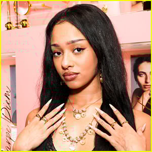 Manon Bannerman do KATSEYE agradece aos fãs após perder apresentação no Coachella