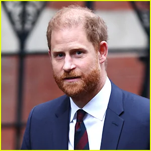 Mensagens sedutoras do príncipe Harry com repórter reveladas em processo judicial