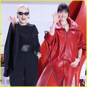 Meryl Streep e Anne Hathaway continuam a imprensa de 'Devil Wears Prada 2' na Coreia do Sul!